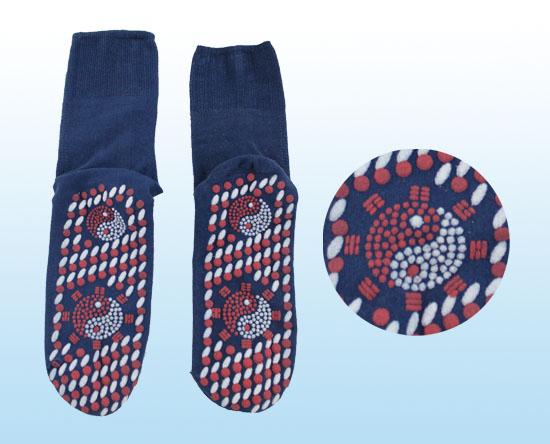天津市自发热袜厂家供应自发热袜电气石磁疗自发热袜天津厂家低价热销中