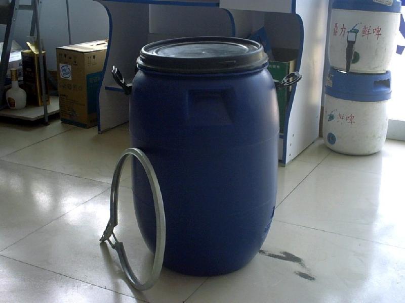 德州市50升法兰桶厂家50升法兰桶50升抱箍塑料桶50升蓝色化工桶