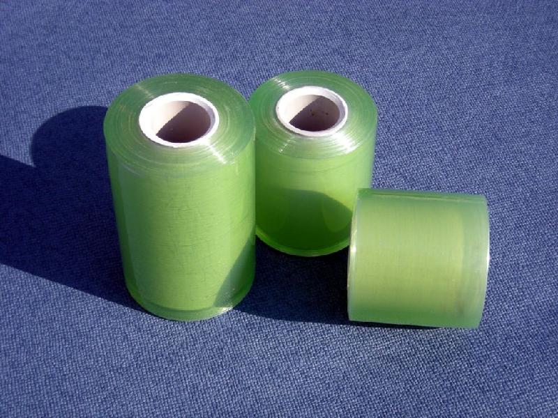 供应PVC缠绕膜生产厂家 大量供现货12公分绿色PVC包装膜