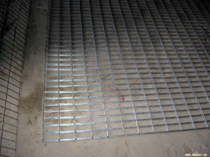 广州建筑钢筋网倒水泥碰焊网铁丝网护栏装饰网片