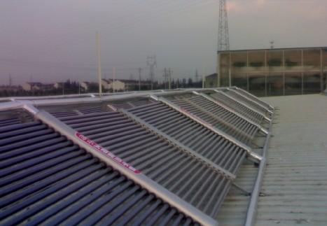供应江太阳能工程将是太阳能热水工程空气源热泵工程江太阳能热水器