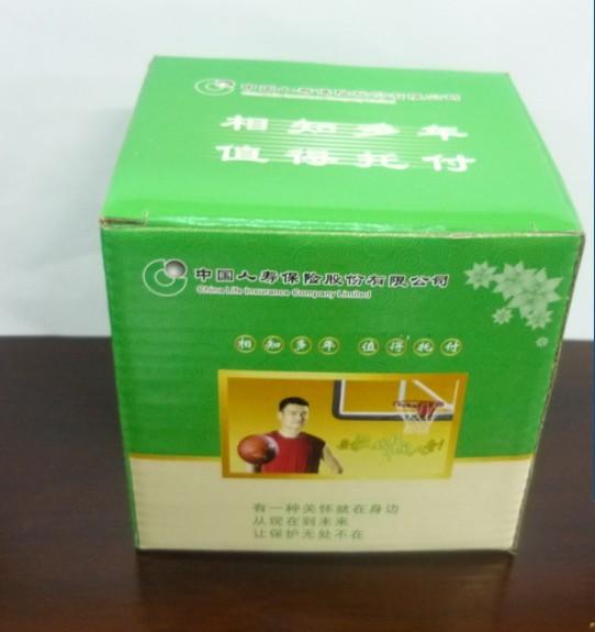 供应许昌中国人寿专版包装盒磨砂杯图片