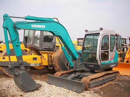供应滁州小松二手60挖掘机买卖，安徽二手挖掘机买卖，70挖机价格