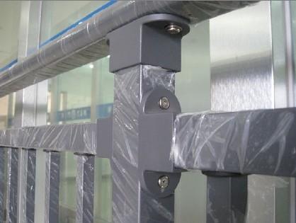 供应惠州新型阳台护栏生产锌钢阳台护栏