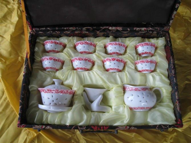 供应批发玲珑瓷茶具图片