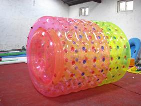 供应水上步行球水上步行球价格充气水上游乐项目2013儿童新款冲气玩具