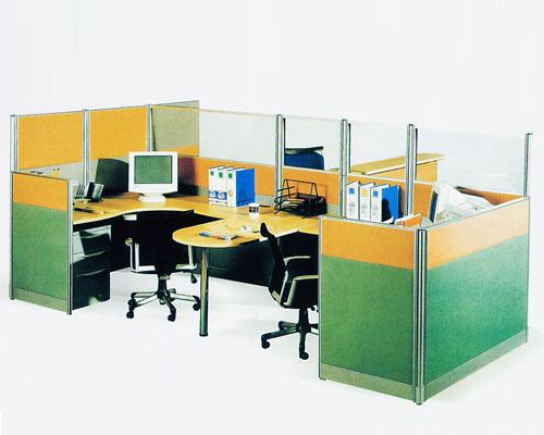 供应订做屏风隔断及办公家具系列 工位桌、培训桌批发
