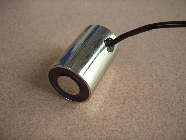 供应圆形吸盘式电磁铁H6012中山兰达电磁铁