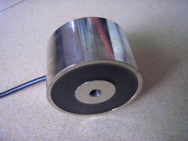 供应小型起重电磁铁中山兰达起重电磁铁