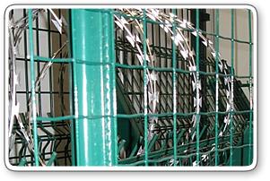 供应钢丝防护网围墙钢丝网钢丝筛网