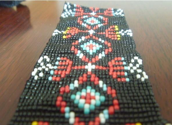 供应用于服装钉珠编织的供应手工编织珠 网布编织花