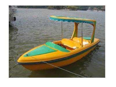 供应水上设施游船系列手摇船，脚踏船，各种型号的游船游乐设备
