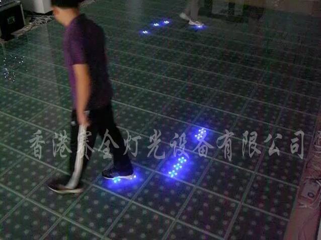 供应LED互动感应式跳舞砖、LED感应式地板砖、LED互动地板砖图片