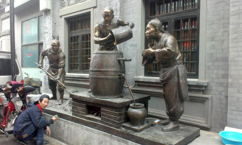 供应铸铜雕塑北京铸铜人物雕塑公司