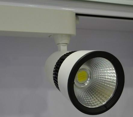 供应LED大功率COB轨道灯室内道轨灯具，大功率室内灯具图片