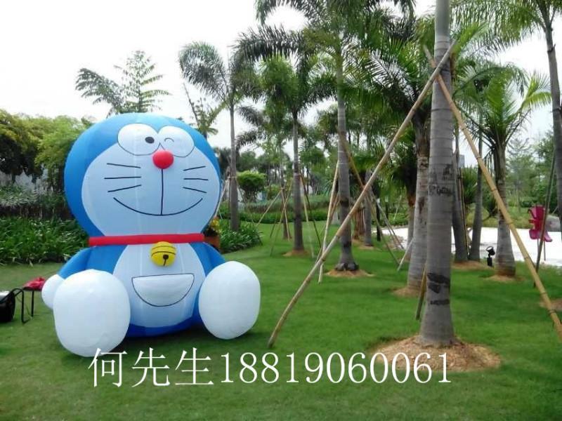 供应深圳玻璃钢卡通机器猫雕塑/深圳玻璃钢卡通机器猫主题雕塑制作厂家图片