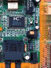 供应IP175G-5口百兆以太网与光纤交换机芯片与方案