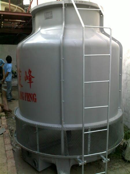 供应制冷注塑机/玻璃钢冷却水塔