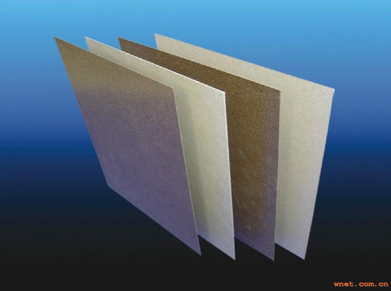 供应优质耐高温云母板绝缘材料800-1000℃的高温下可长期使用