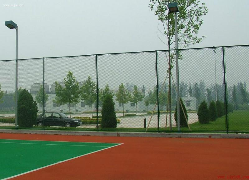 供应体育场围网球场围栏网组装型