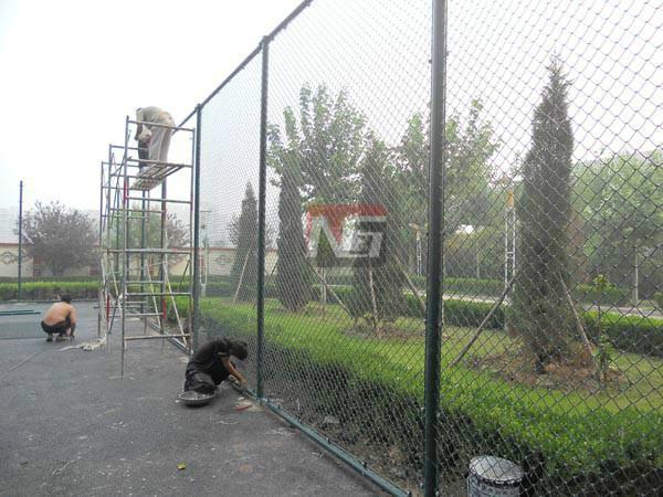 球场用勾花护栏网 烨都最新产品：勾花护栏网,球场围网,学校操场防护网