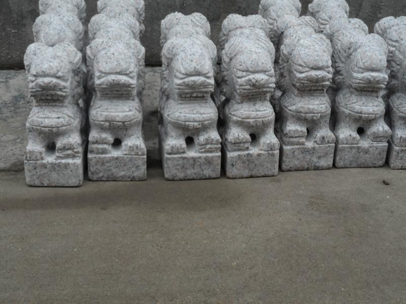 上海南汇陵墓小狮子多少钱批发