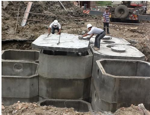 供应专业从事钢筋混凝土预制化粪池建设，白城市顺通水泥制品厂图片