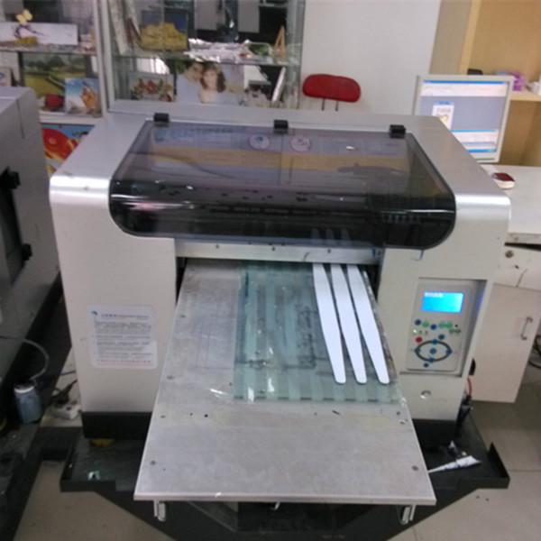 供应厂家表盘数码打印机,不限材质小型数码彩印机
