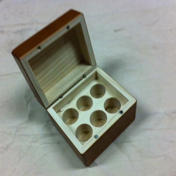 供应松木木盒酒盒高档精油盒木制化妆品盒图片