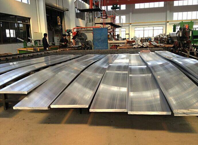 供应南山铝业2024特硬铝管方管国标2012铝排花纹板