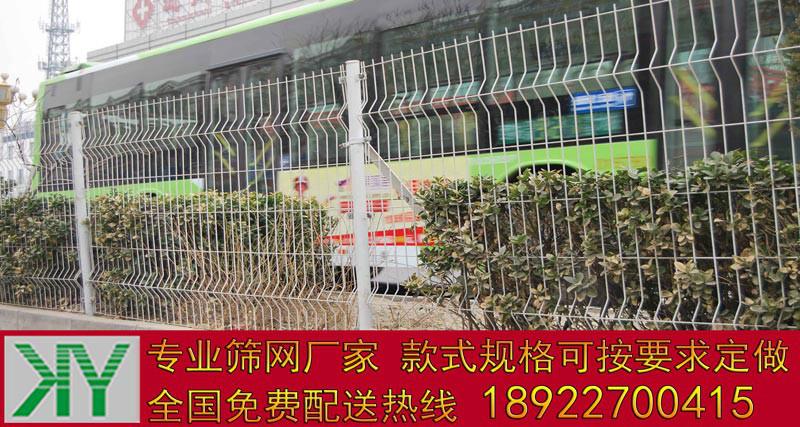 供应湖南+汽车场铁丝网，茂名 停车场铁丝网，广东娱乐场铁丝网围栏