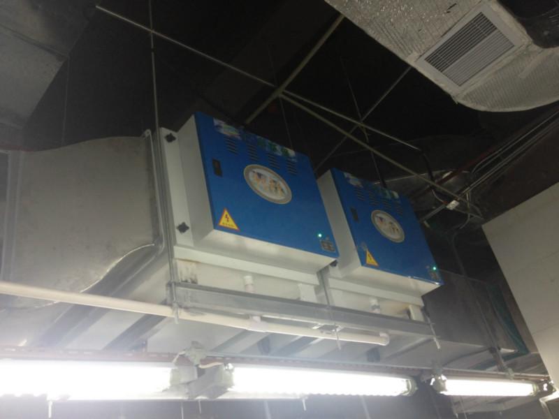 供应深圳南山区饭店餐饮厨房静电油烟机净化效率95以上，实现低空排放图片