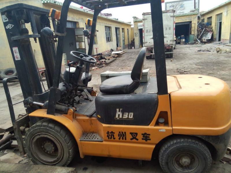 上海回收二手叉车电动叉车二手合力叉车二手堆高机，二手搬运车.图片