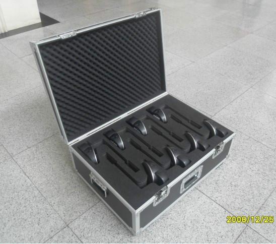 厂家专业订做航空箱，深圳宝莱铝箱厂专业设计图片