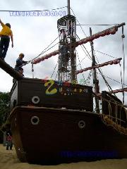 供应南岸区海盗船沙坪坝区大型儿童游乐木质海盗船重庆大型游乐玩具