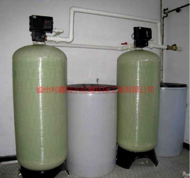 供应用于水处理的软化设备 水处理设备厂家图片