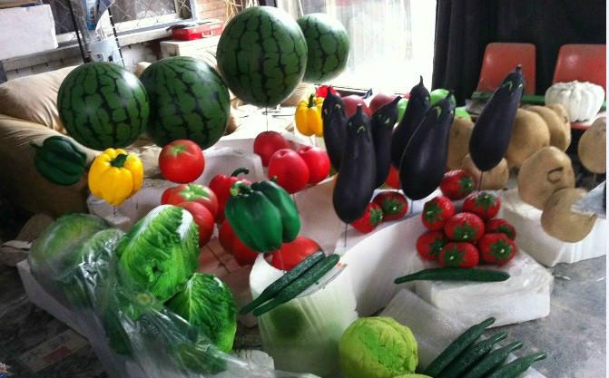 供应仿真蔬菜水果雕塑，玻璃钢烤漆雕塑，北京雕塑厂家图片