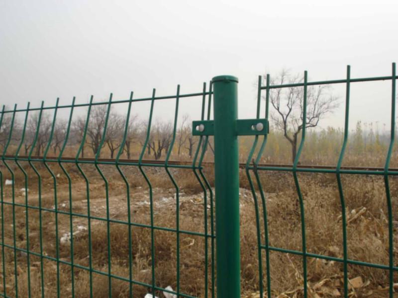 供应湛江绿色铁丝网围栏