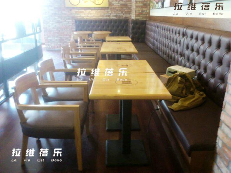 供应亳州咖啡厅酒吧lv08实木桌椅定制实木桌椅 实木桌椅定做