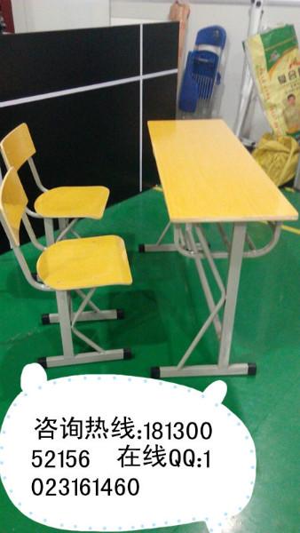 供应合肥多层板学生课桌椅新板式课桌椅