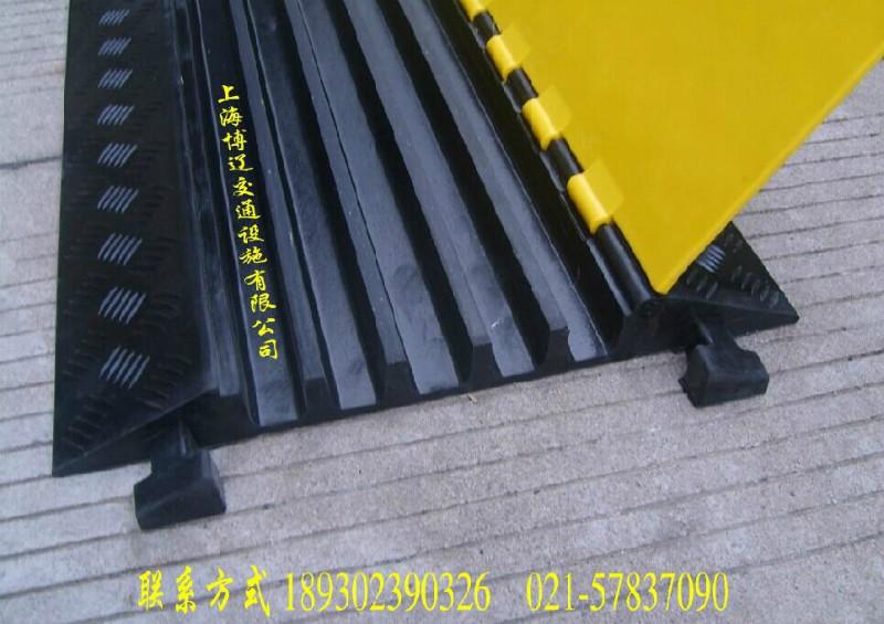 上海市三孔线槽板舞台用厂家