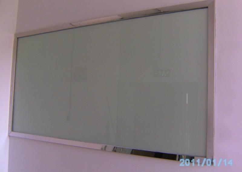 供应玻璃白板，佛山玻璃白板，磁性玻璃白板，任何规格可订做