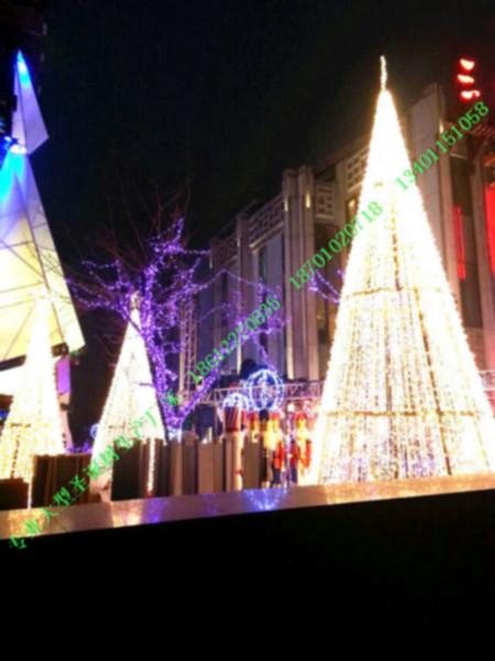 供应圣诞树厂家北京大型圣诞树定做免费安装