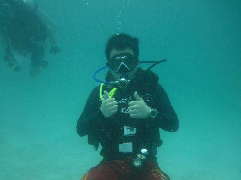 成都惊鲵潜水俱乐部水肺潜水自由潜水培训成都潜水