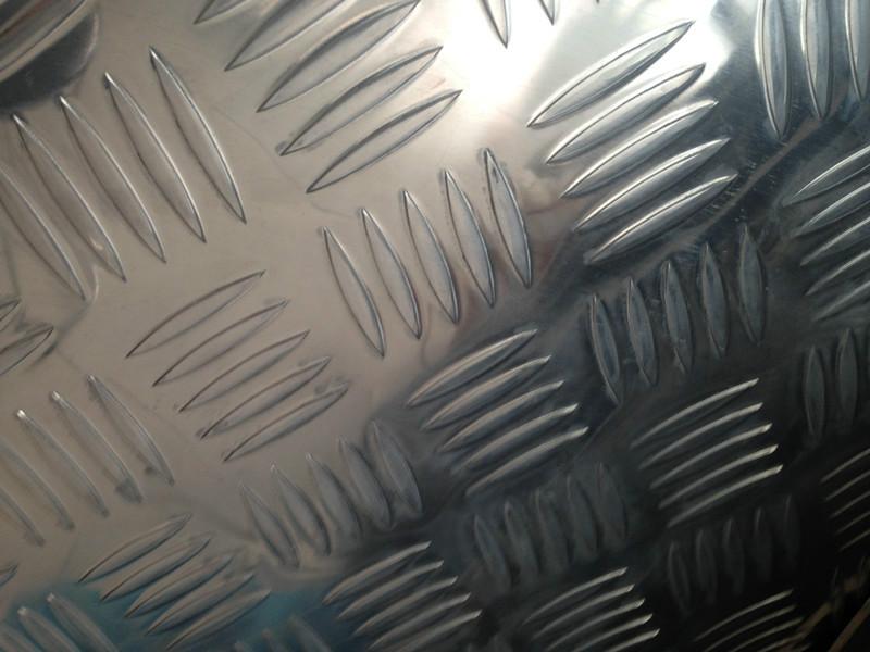 供应上海五条筋花纹铝板哪家的最好
