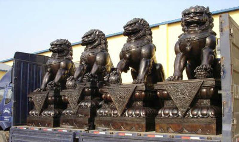 供应中国狮子雕塑，故宫狮子雕塑，蹲狮雕塑铜雕，狮子雕塑，铜狮子制作厂