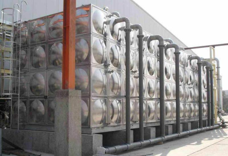 供应用于家庭 工业的优质不锈钢保温水箱