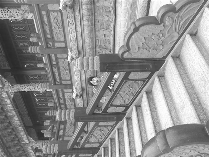 供应寺庙石雕的生产加工工程 寺庙石雕的设计制作厂家 寺庙石雕文化