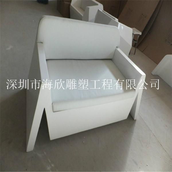 深圳个性休闲桌椅雕塑专业设计批发