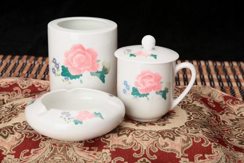 醴陵瓷器釉下彩茶水杯办公三件套批发